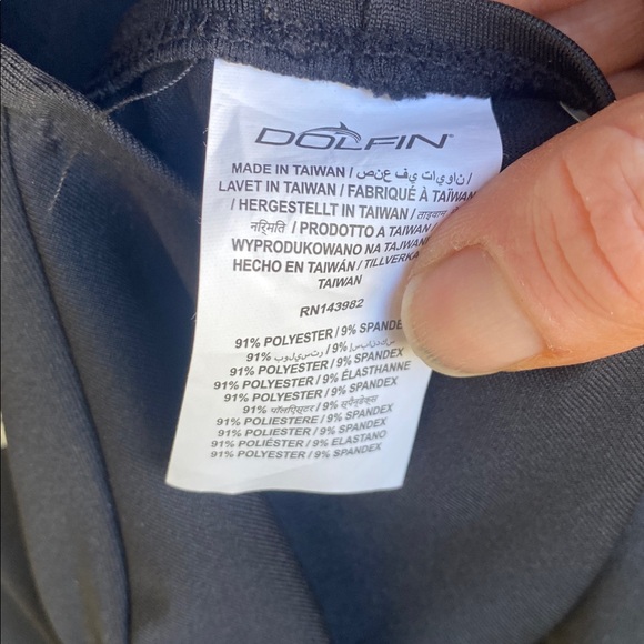 Dolfin Black NWT Size 40 one piece black swimsuit - Picture 5 of 10